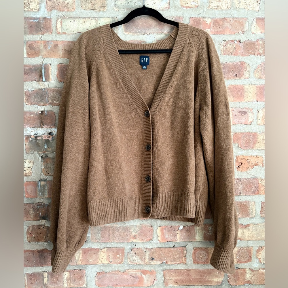 GAP Women's XXL cotton blend Brown Tan Cardigan Sweater v neck plus